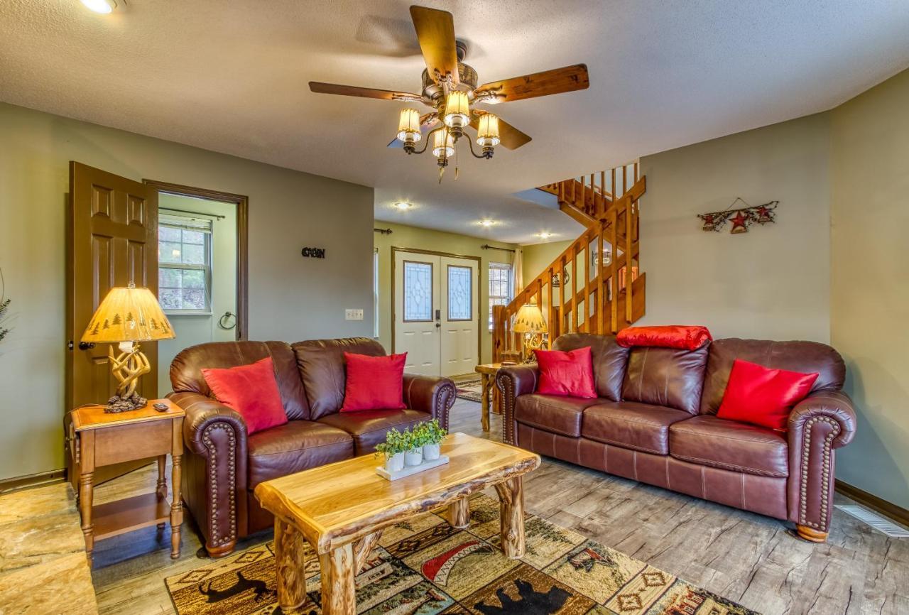 3 Decks, Mtn Views! Tree Tops By Honeybearcabins - Luxury Rain Showers, 3 King Suites, Xl Hottub, Fireplace, Bear Sightings Gatlinburg Kültér fotó